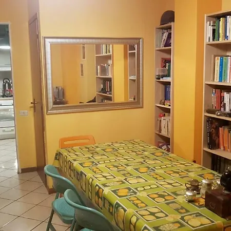 White Rabbit 86 بيت ضيافة أنكونا